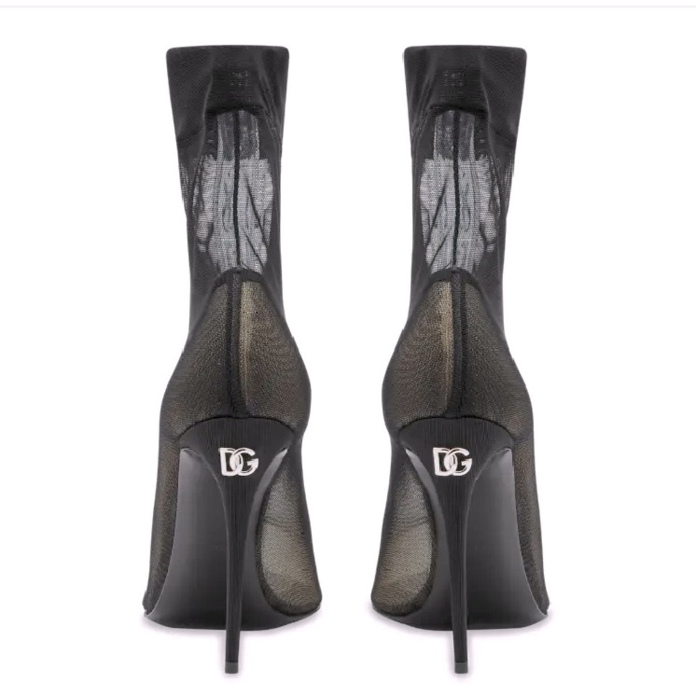 NWT black Dolce and Gabbana Mesh heels size 40EU/7UK